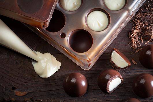 Tintoretto white orange