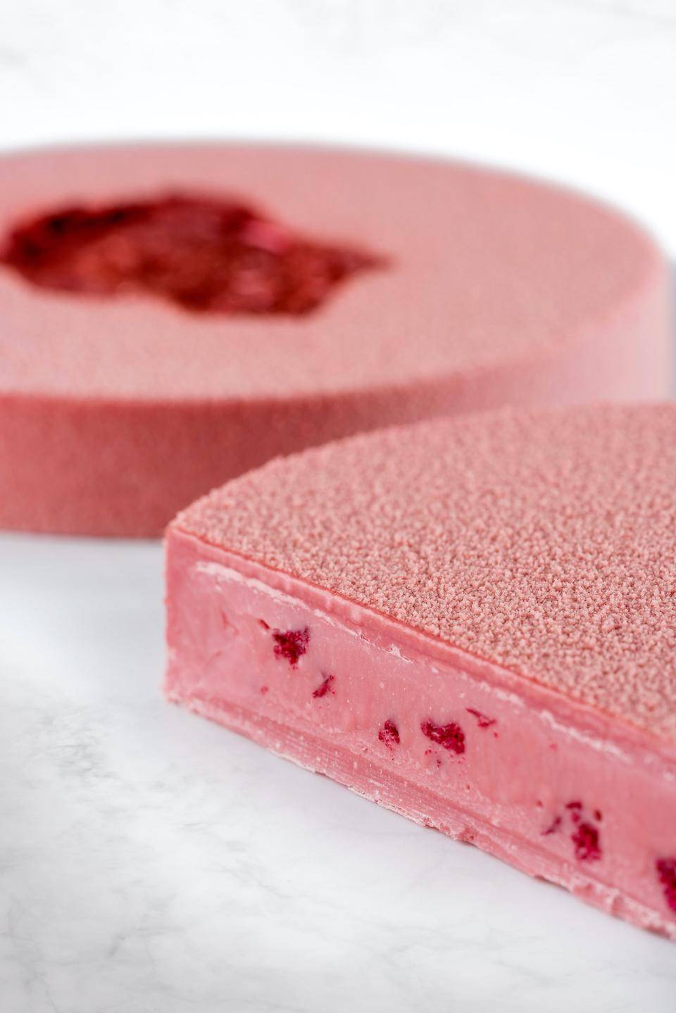 Ruby turron in cross section