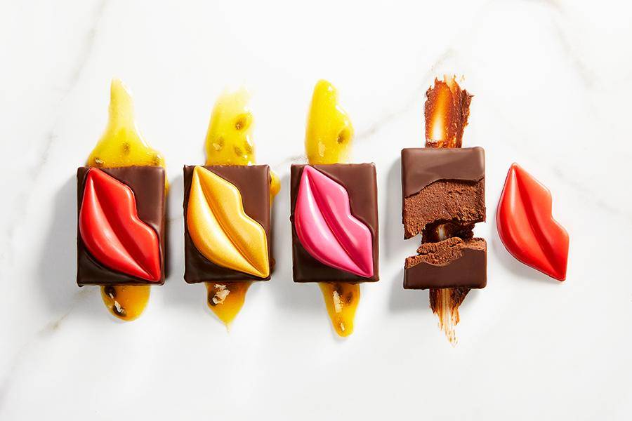  CALLEBAUT - Valentine - CONF02 - Patrick Aubrion - Passionate Kisses