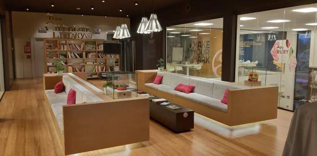 Chocolate Academy Belgium, Wieze, Library